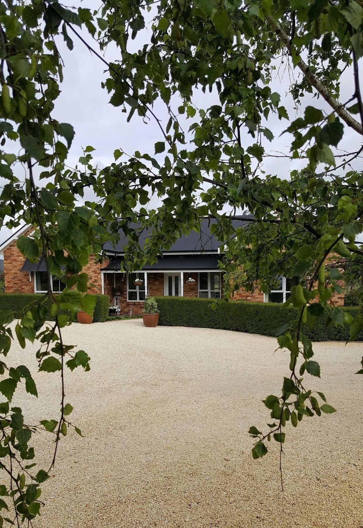 Hazelcreek Cottages Exeter Eksteriør bilde